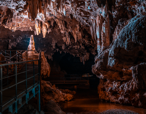 GRUTA DO BACAETAVA 04 - Foto Alison Martins @alisonmrt GRUTA DO BACAETAVA 04 - Foto Alison Martins @alisonmrt